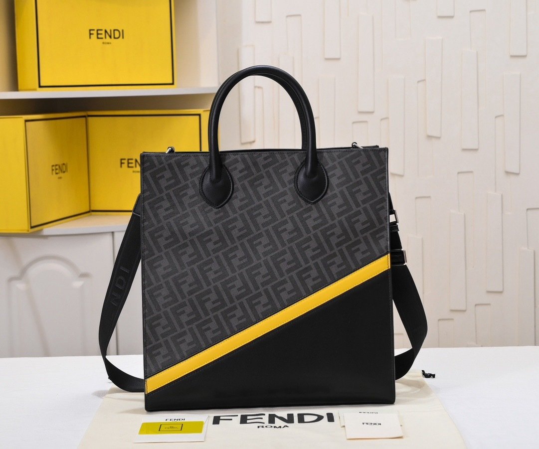 Fendi Vintage Black Bag 001390
