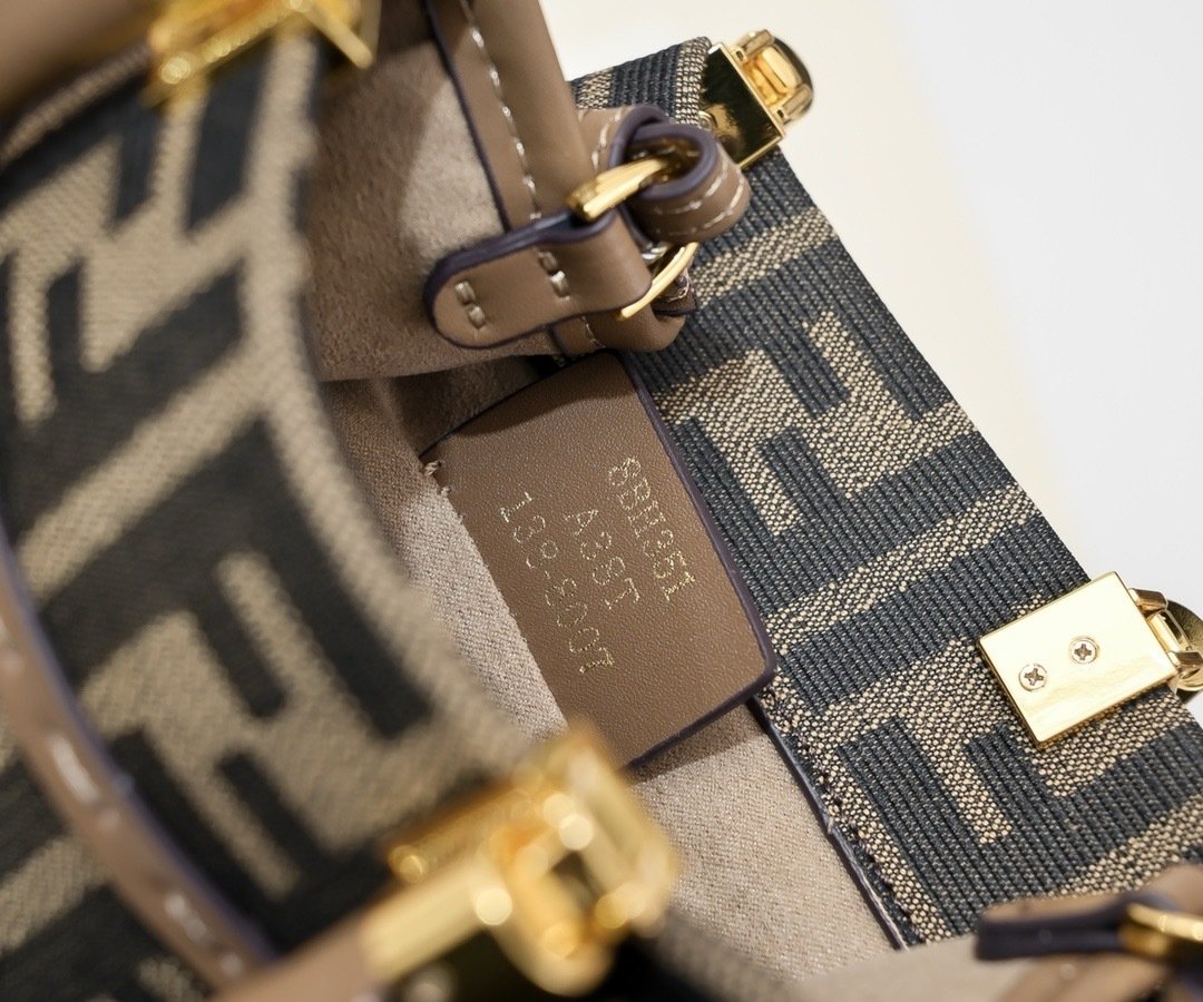 Fendi tote Bag 7737