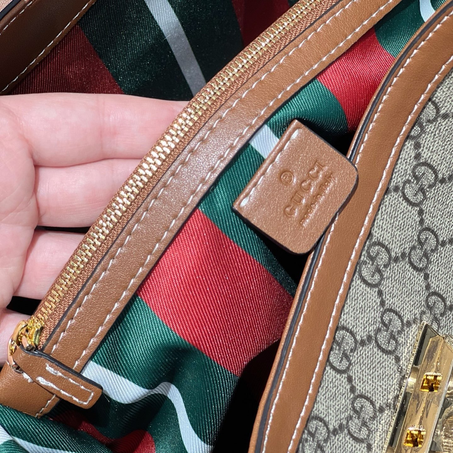 Gucci Detail Edition-3 839020