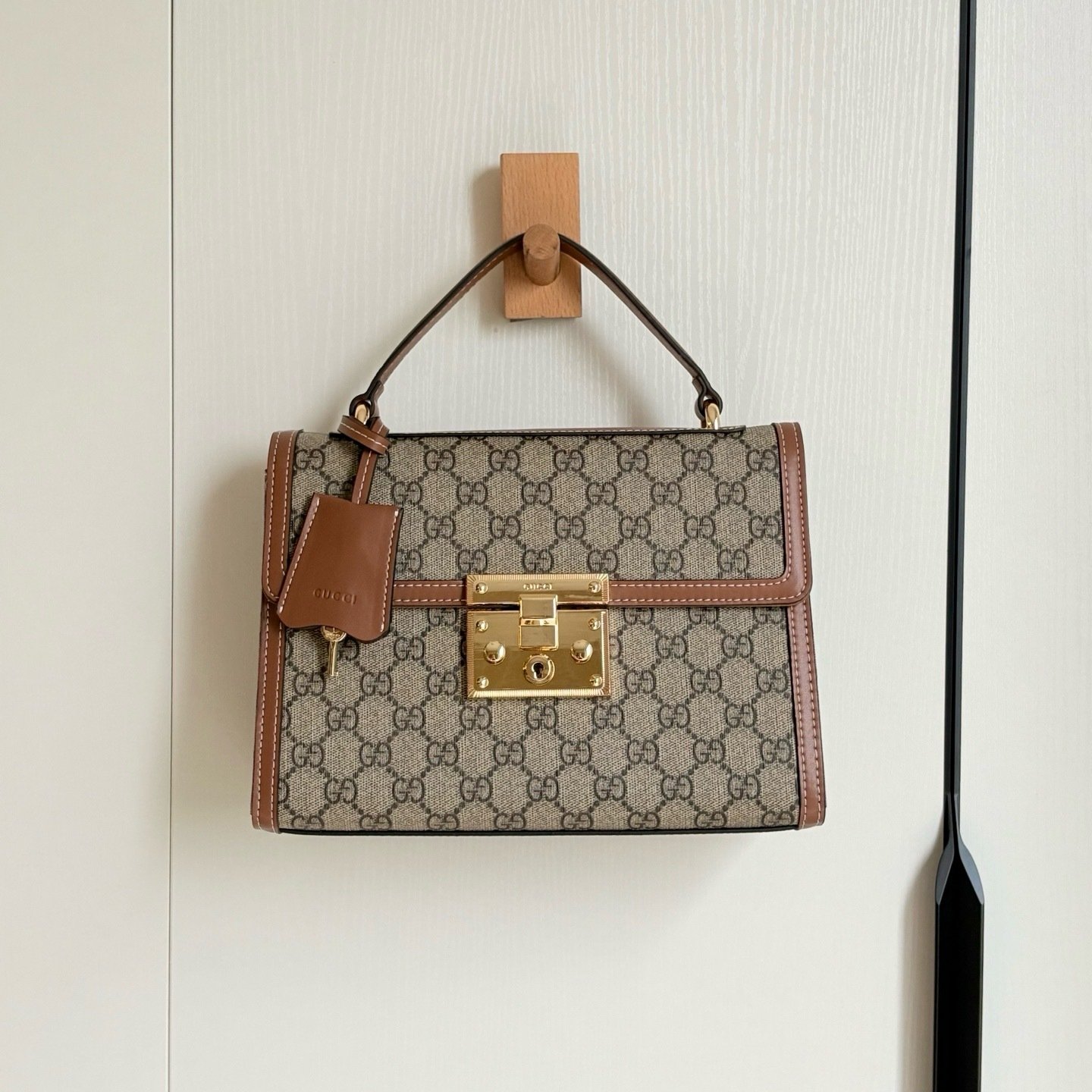 Gucci Large Boutique Edition-3 838998