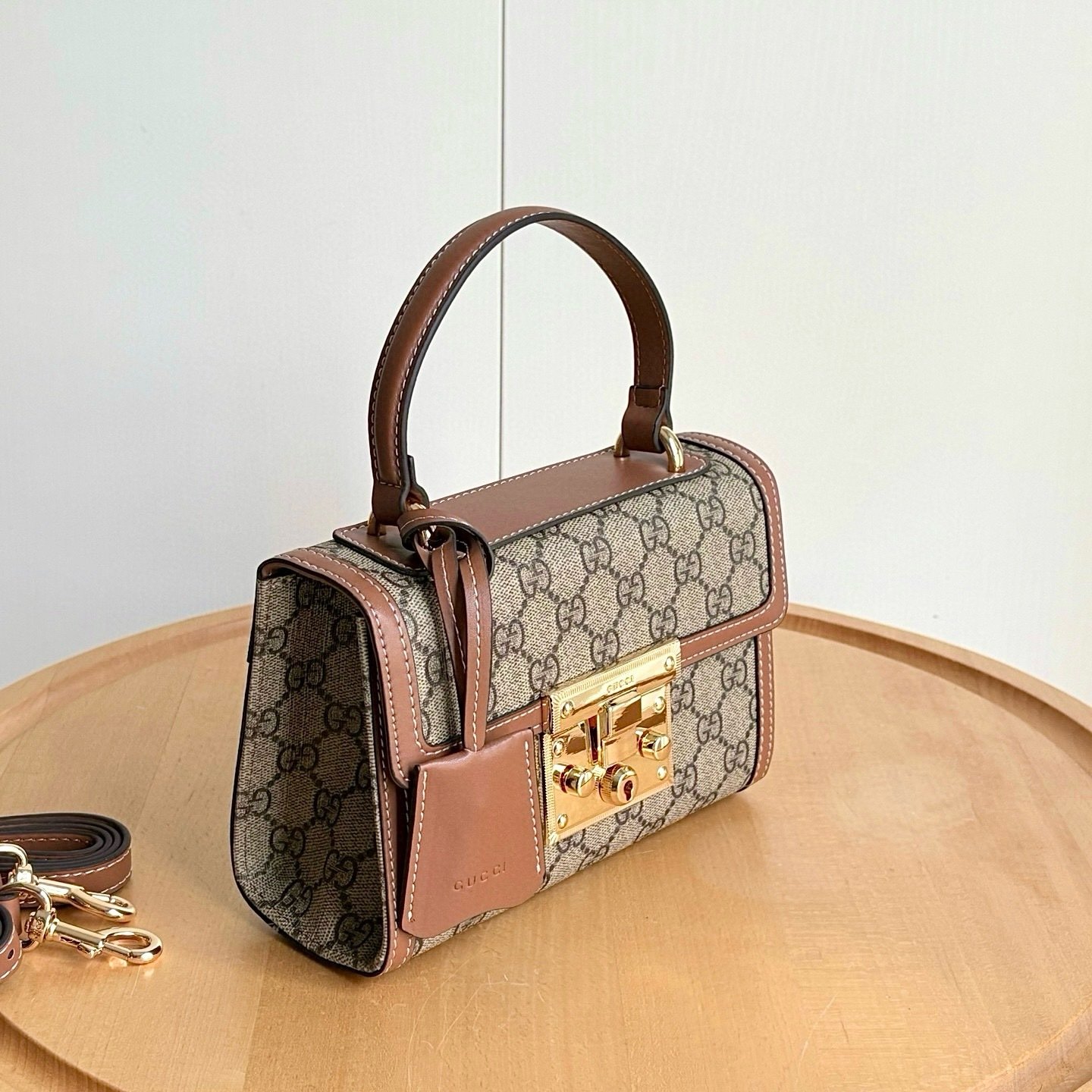 Gucci Small Boutique Edition-2 838999