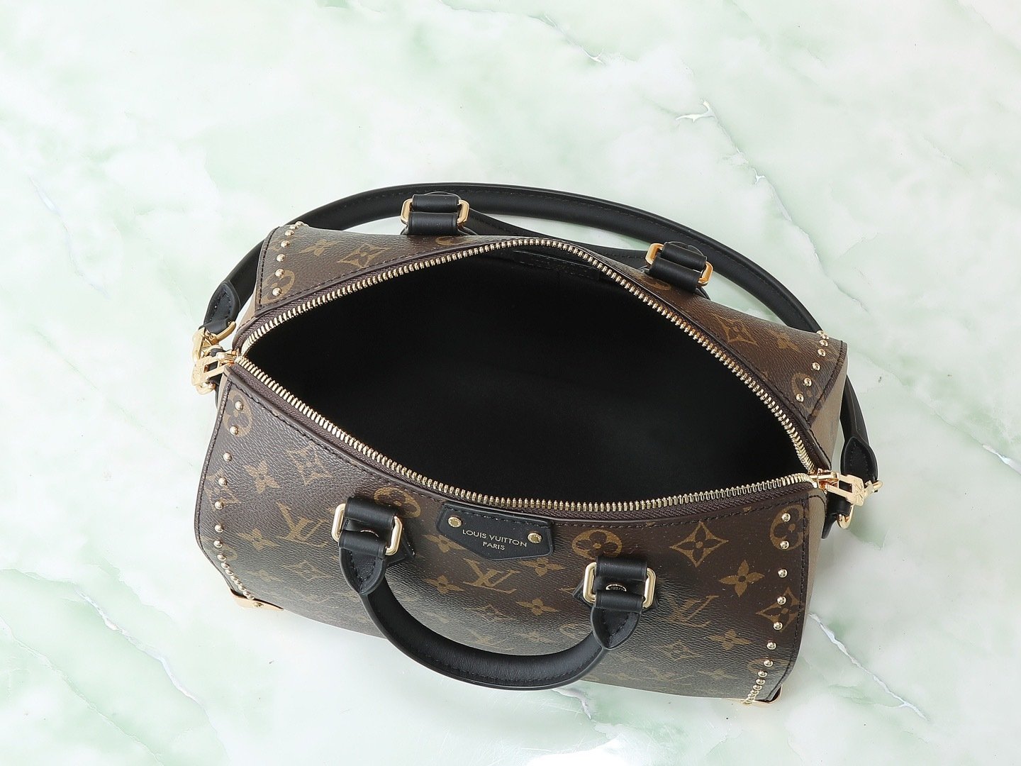 Louis Vuitton Canvas M26181 Trunk Speedy Top Handle Bag 001790
