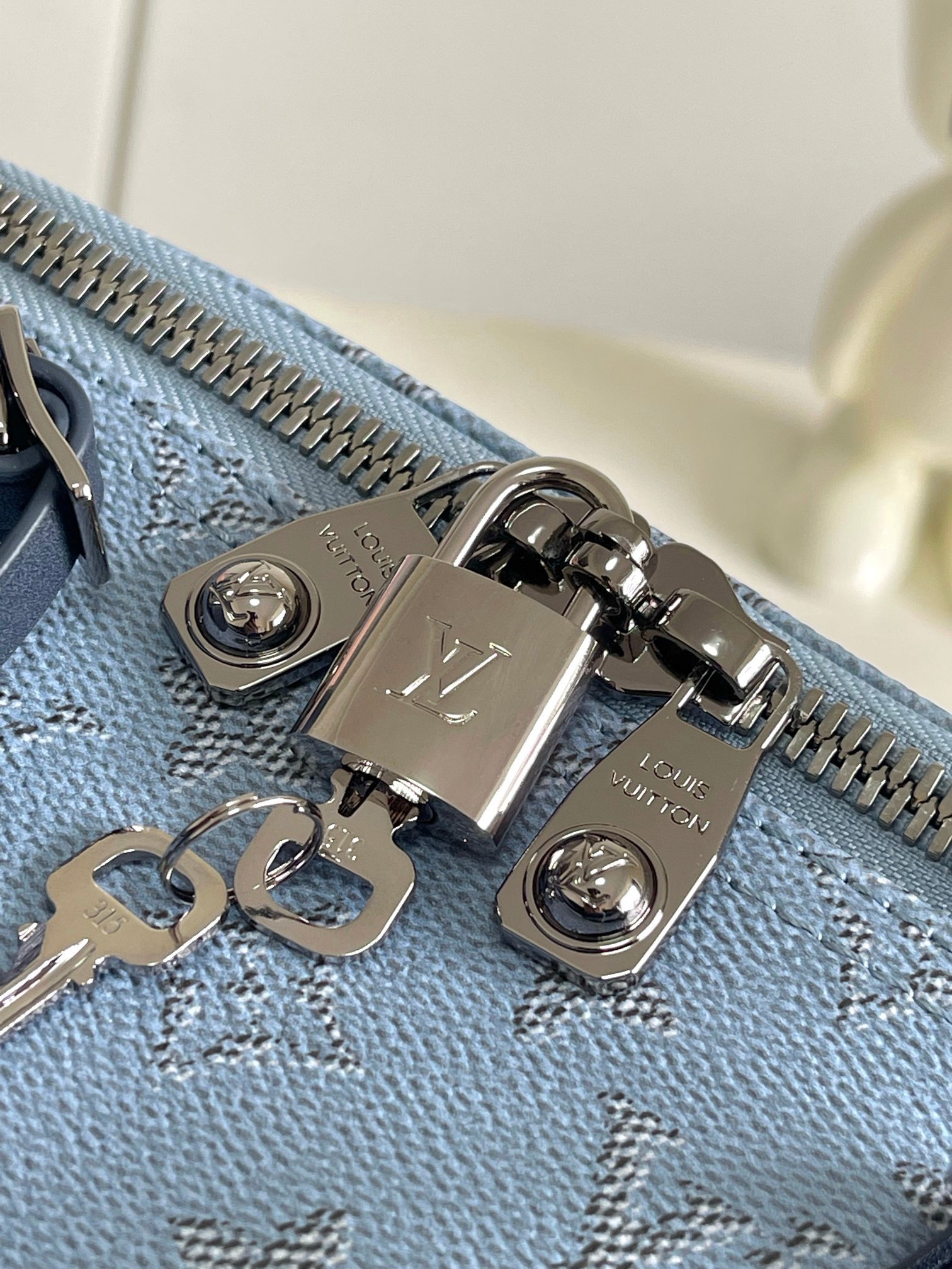Louis Vuitton Canvas M14837 Keepall Bandouliere Blue Travel Bag 001850