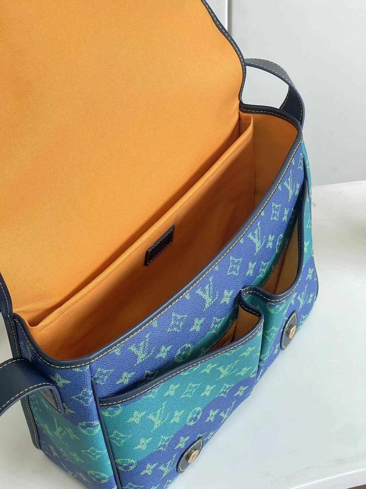 Louis Vuitton Canvas SATCHEL m15187 Satchel Green Messenger Bag 001710
