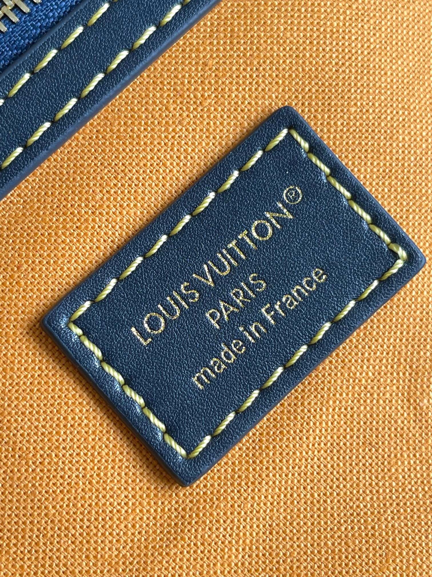 Louis Vuitton Canvas M25900 c01 Keell Travel Bag 001830