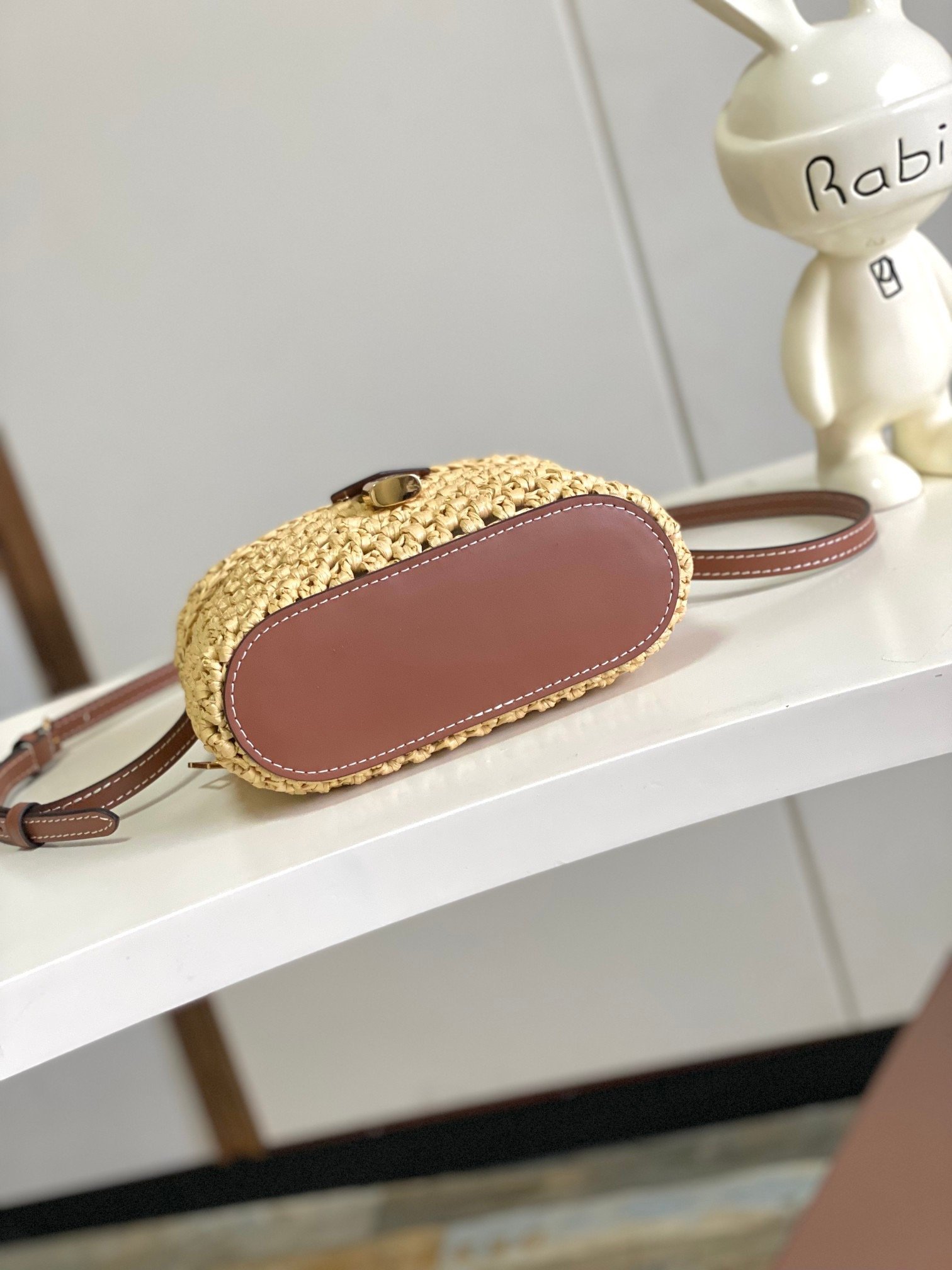 Louis Vuitton VANITY CHAIN POUCH Top Handle Bag 001820