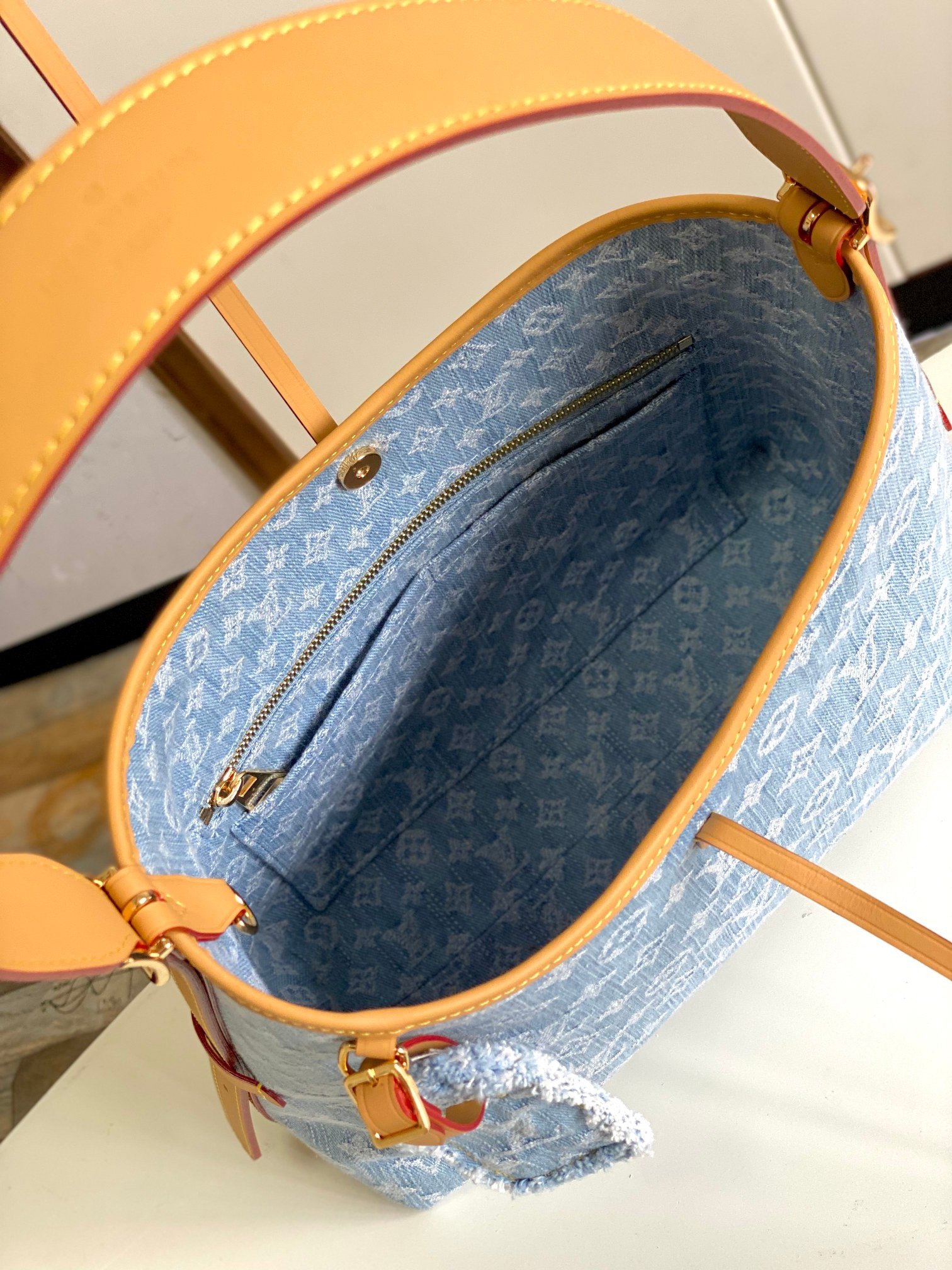 Louis Vuitton Canvas M11462 Monogram size Blue Bag 001790