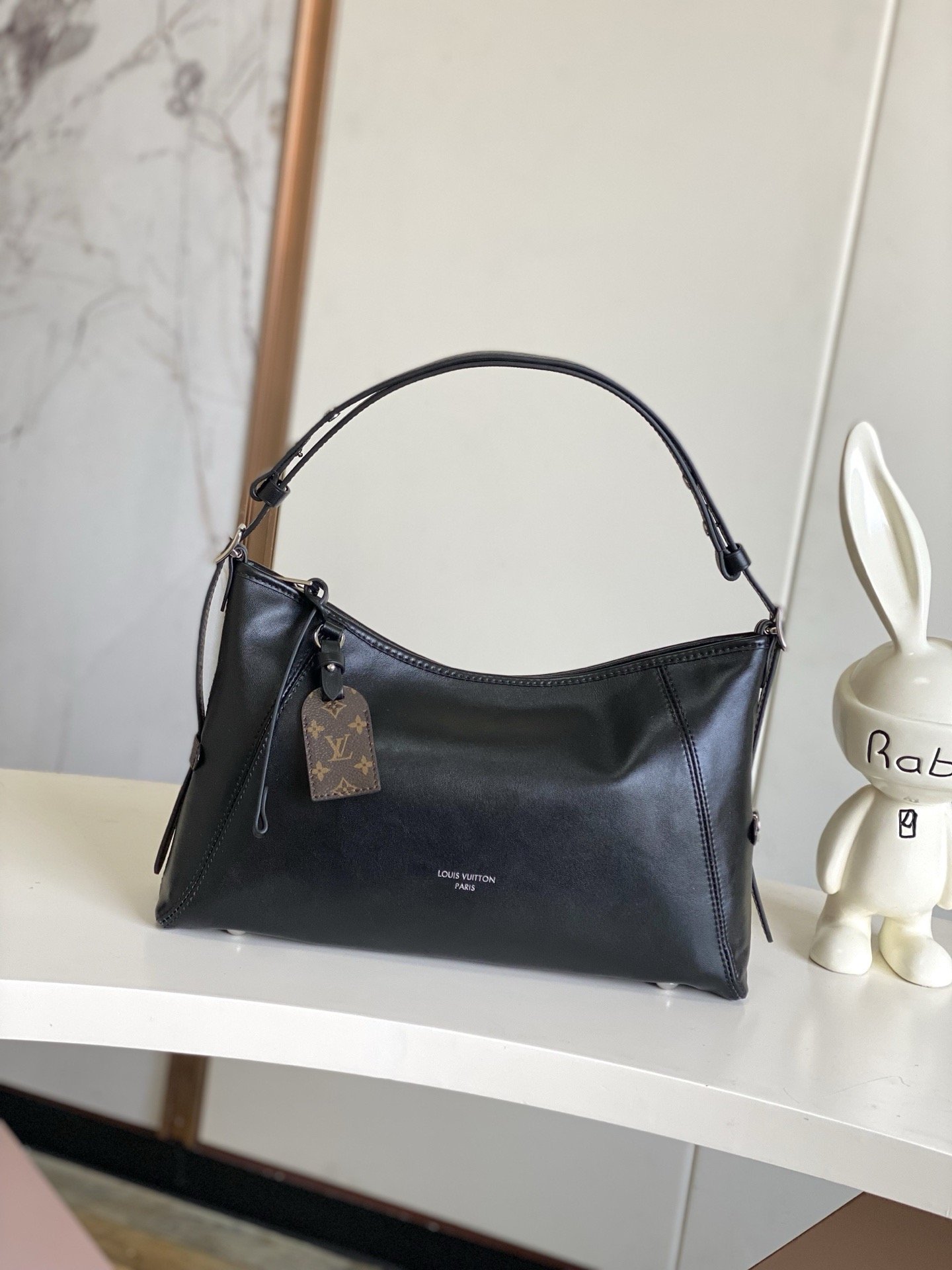 Louis Vuitton M28160 UID x19x10C Bag 001750