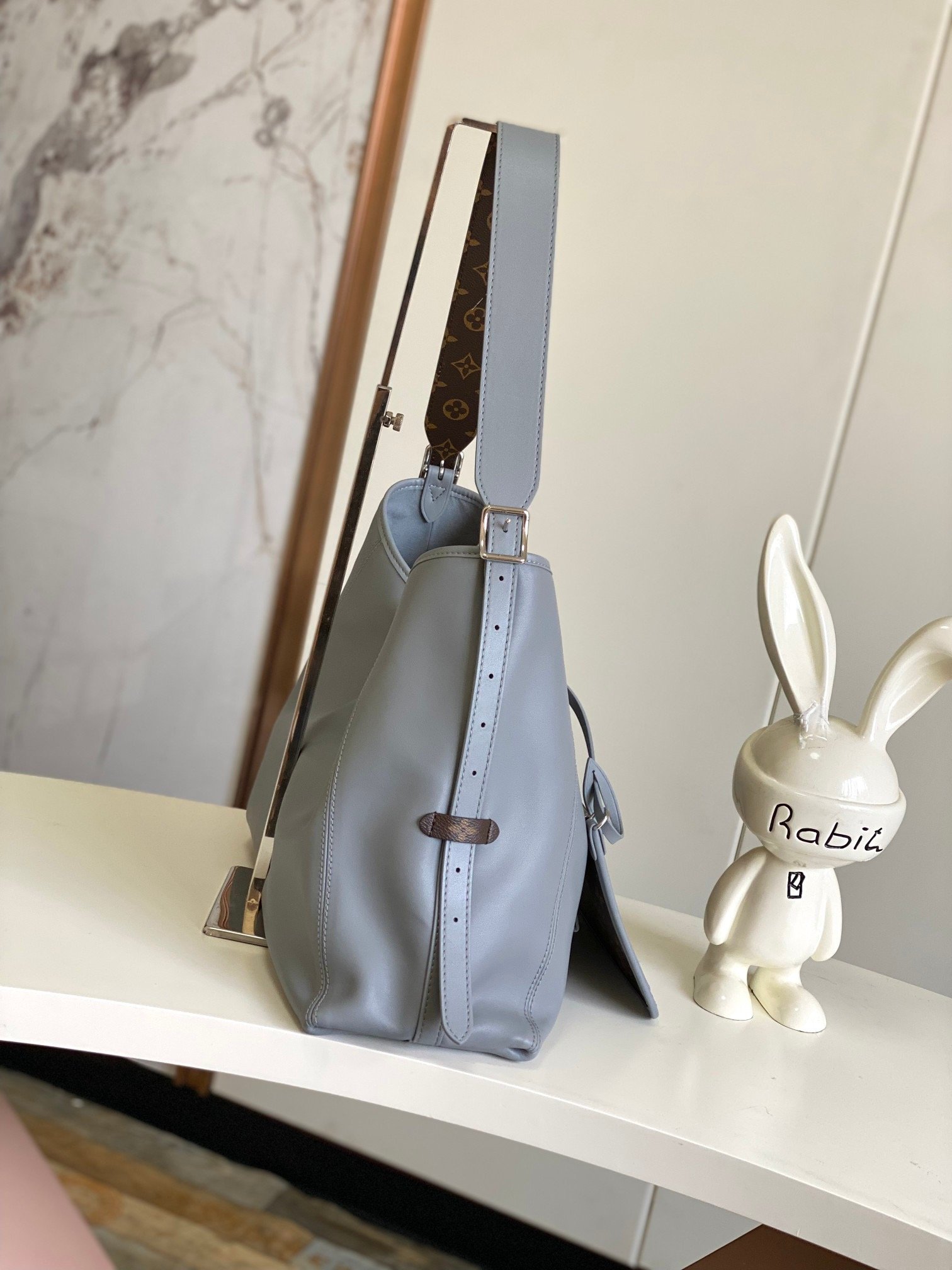 Louis Vuitton M12583 M25143 CarryAll Medium Top Handle Bag 001810