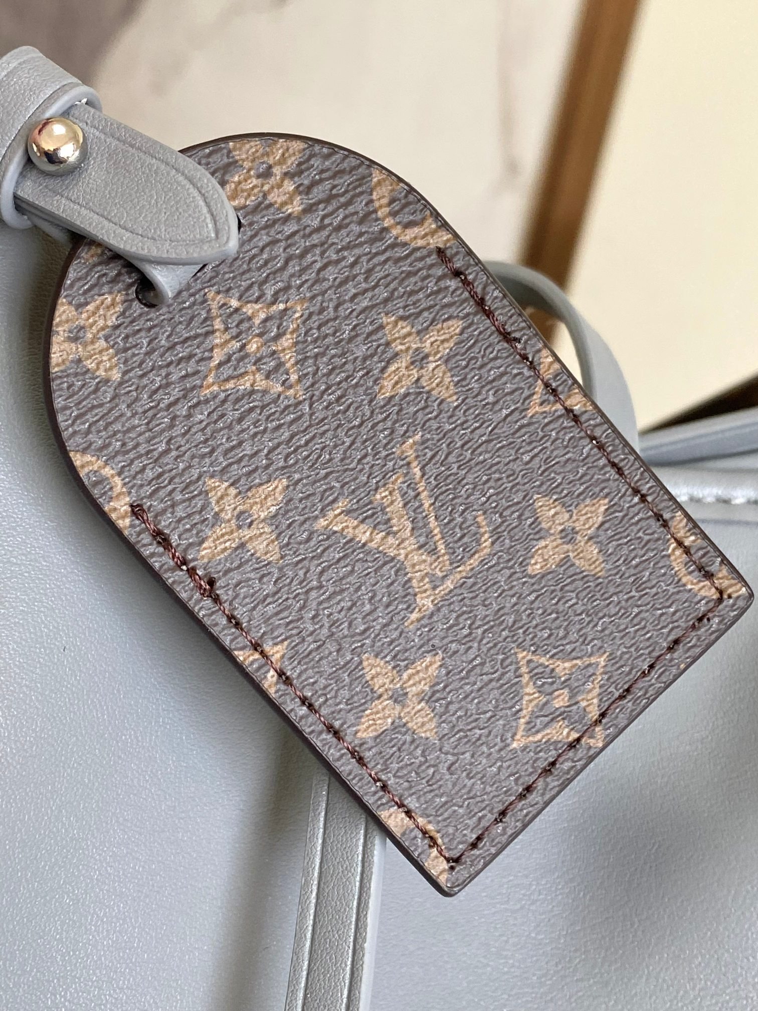 Louis Vuitton M12583 M25143 CarryAll Medium Top Handle Bag 001810