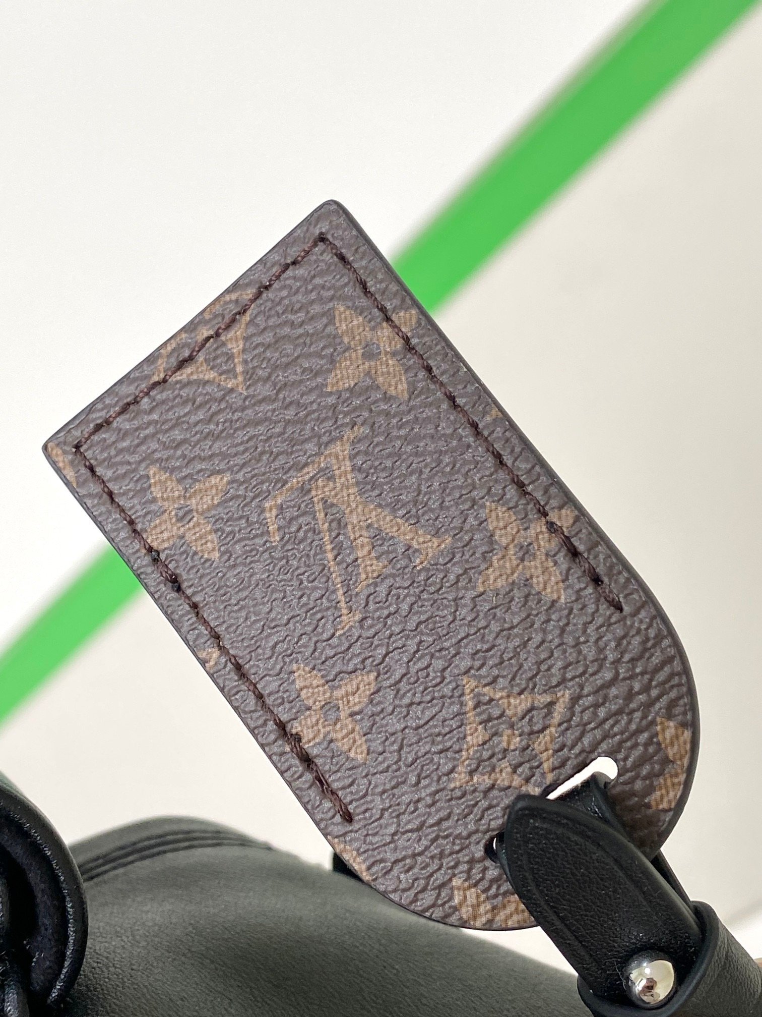 Louis Vuitton M24861 CarryAll Cargo Small Top Handle Bag 001790
