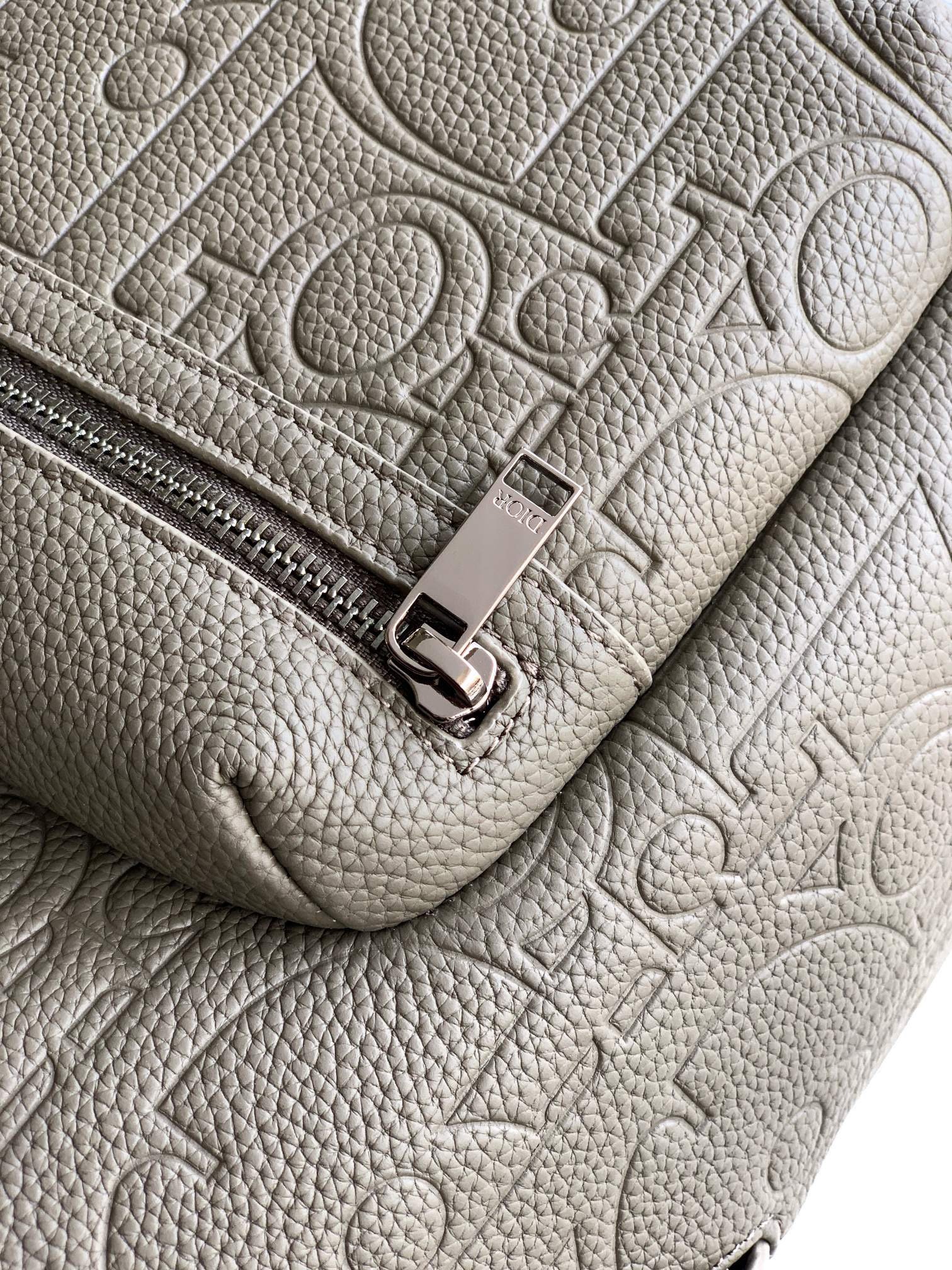 Dior Leather Christian x42x17 Gray Backpack 001800