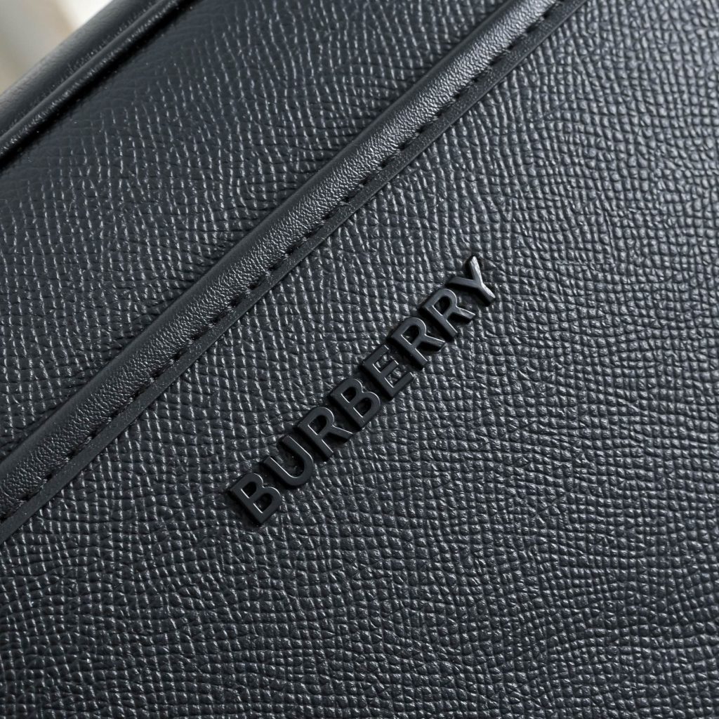 Burberry Crossbody Bag 001330