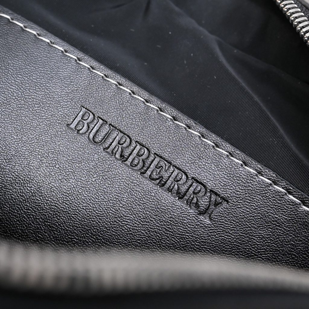 Burberry Crossbody Bag 001330
