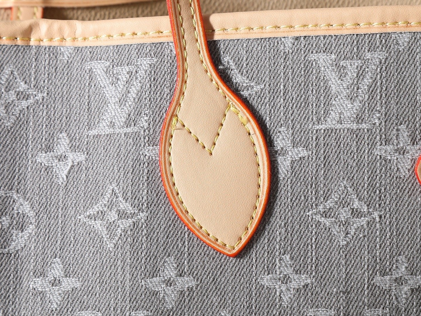 Louis Vuitton M28052 M27847 M27839 Medium Bag 001270