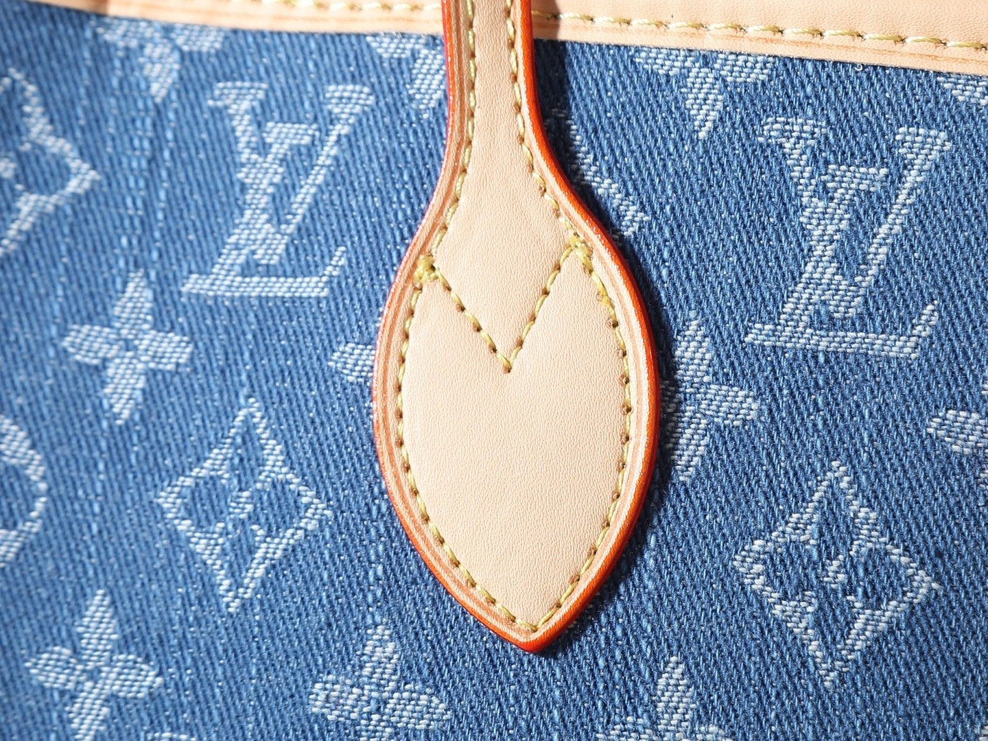 Louis Vuitton M28052 M27847 M27839 Medium Bag 001270
