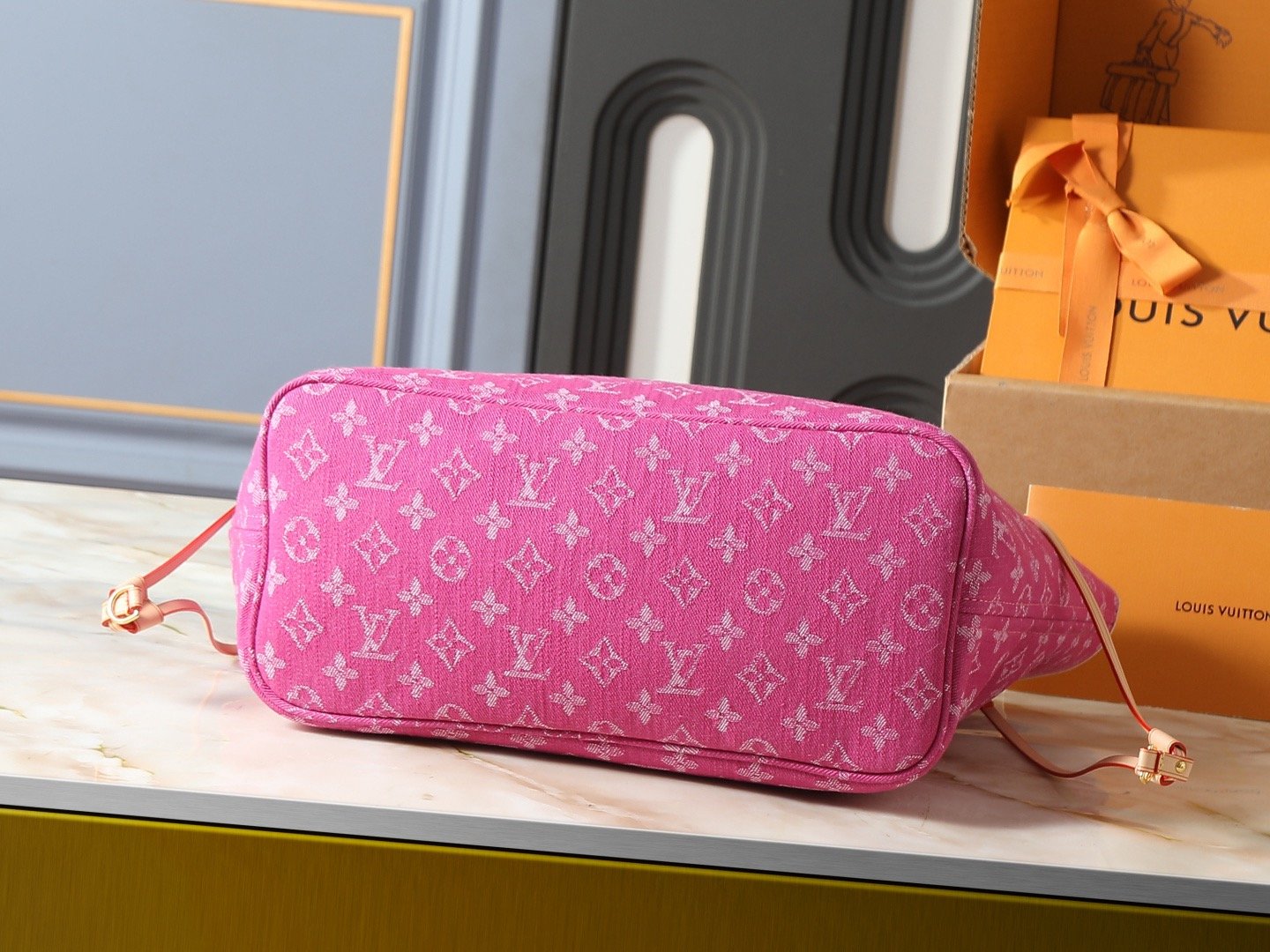 Louis Vuitton M28052 M27847 M27839 Medium Bag 001270