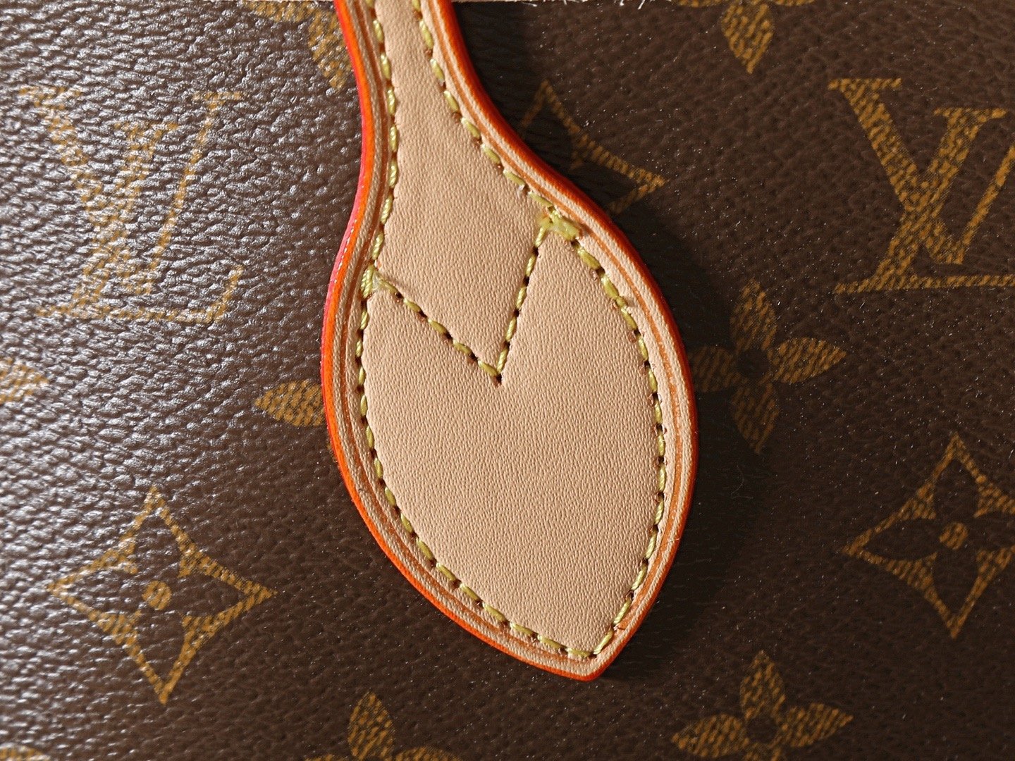 Louis Vuitton M28052 M27847 M27839 Medium Bag 001270