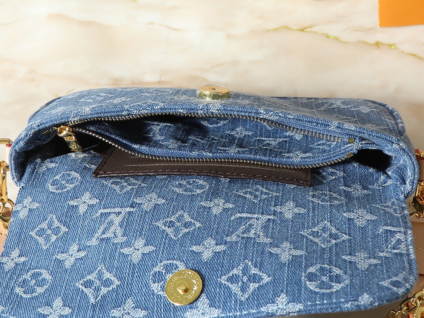 Louis Vuitton M82210 M82211 M40916 Top Handle Bag 001240