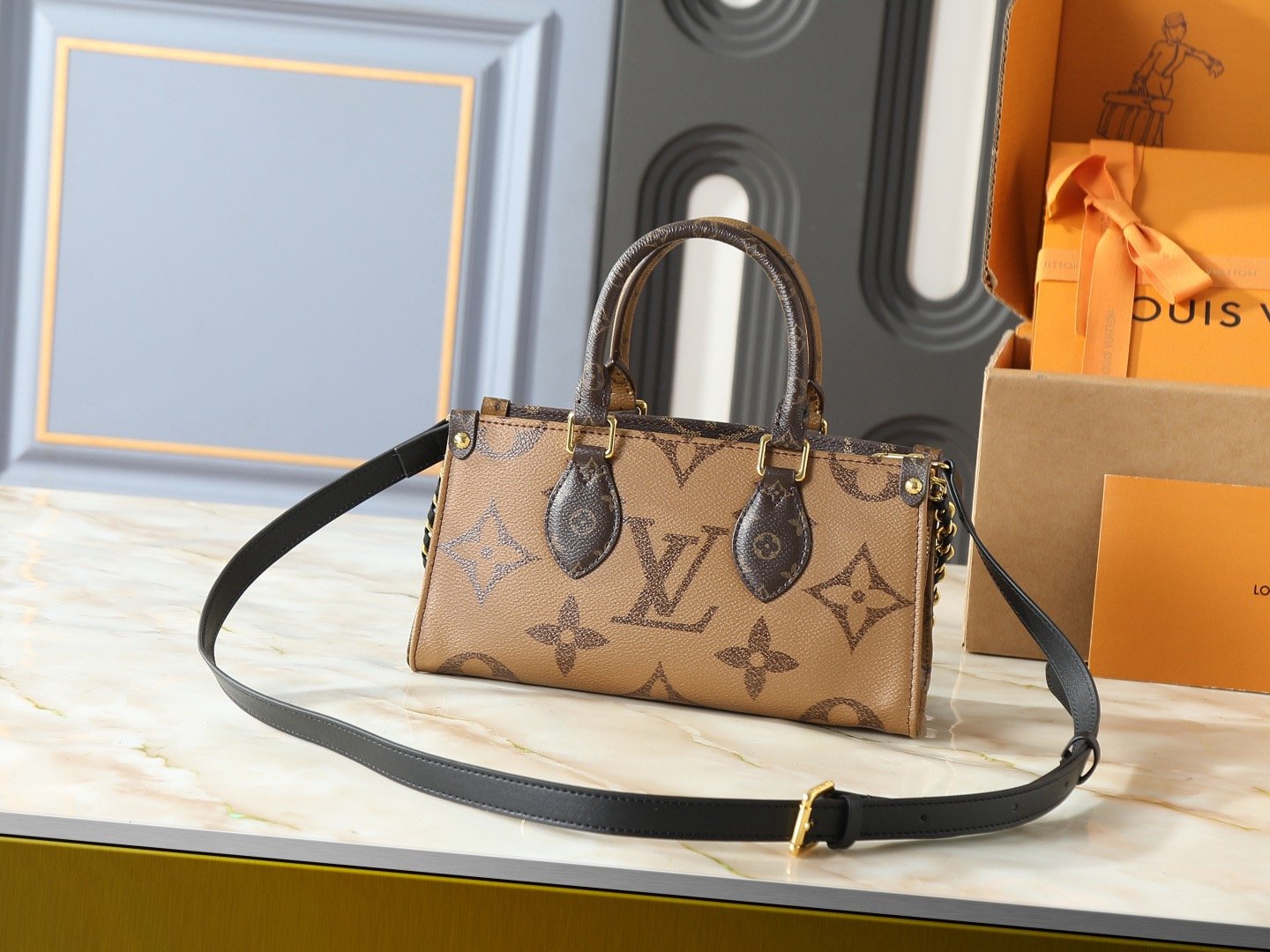 Louis Vuitton M14236 M46653 M23640 Small Tote Bag 001260