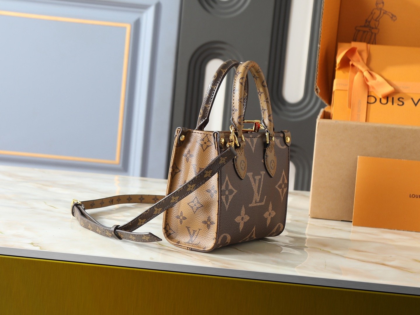 Louis Vuitton Canvas M46839 M44571 OnTheGo Tote Bag 001240