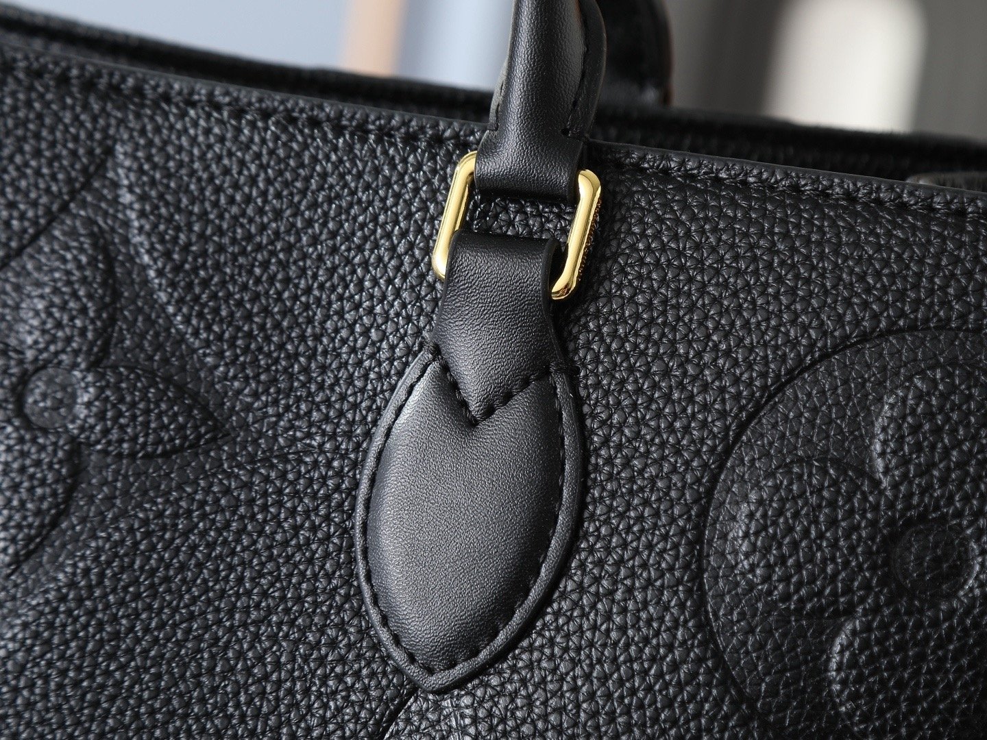 Louis Vuitton M44925 M45945 M45495 Top Handle Bag 001260