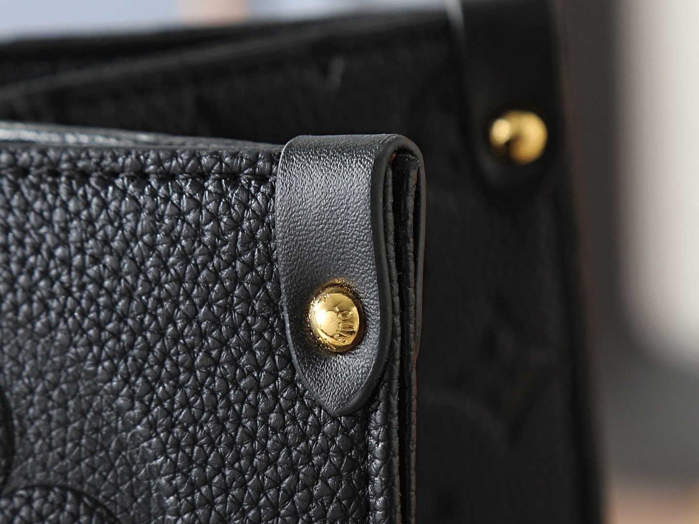 Louis Vuitton M44925 M45945 M45495 Top Handle Bag 001260