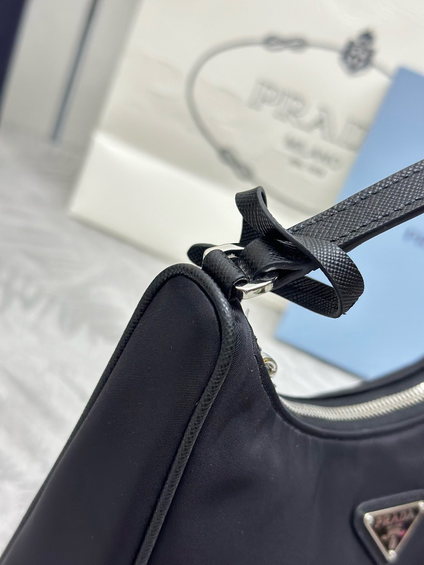 Prada Hobo2005 NE204 Hobo Shoulder Bag 001440
