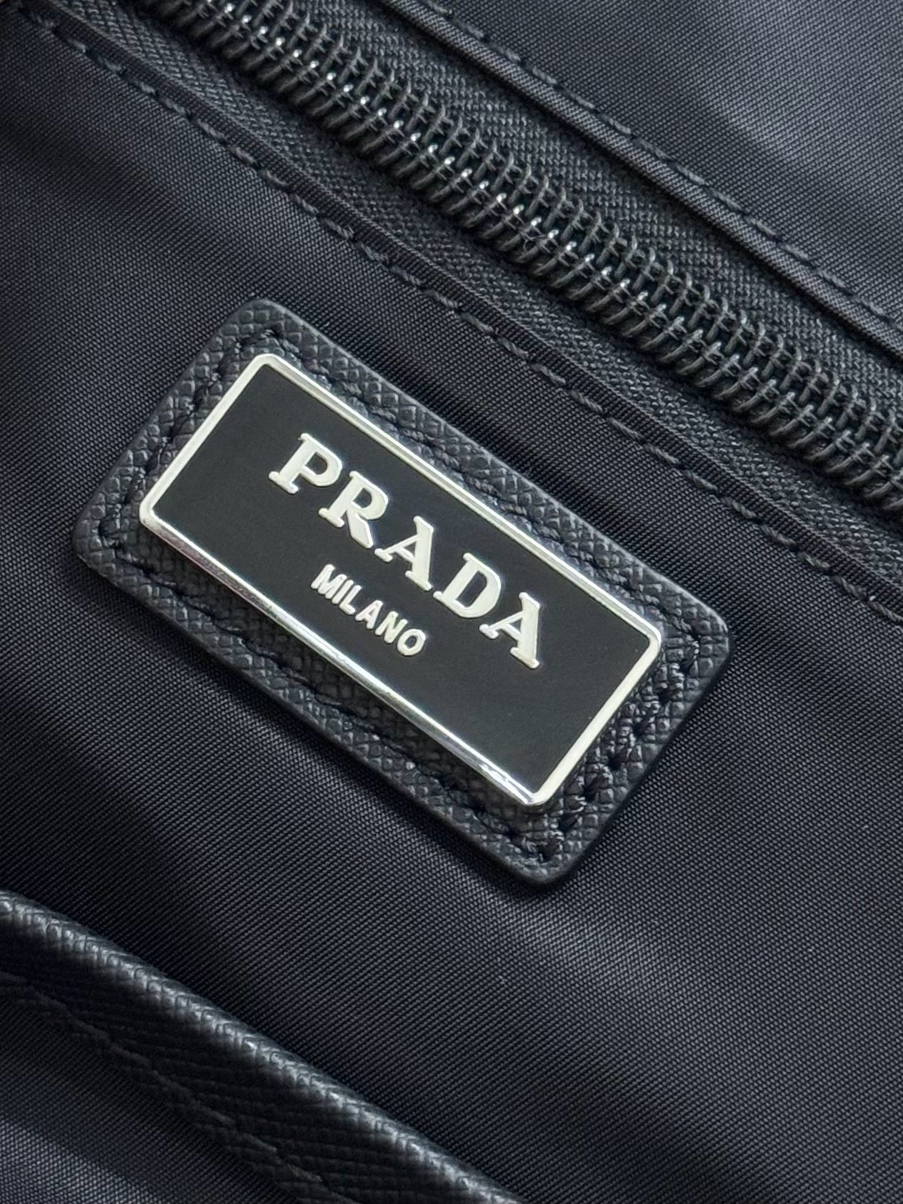 Prada VZ048 Saffiano Backpack 001770
