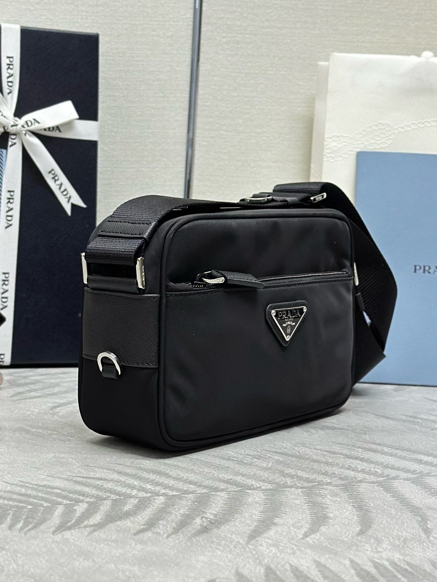 Prada BC167 Re-Nylon New Season-4 001580