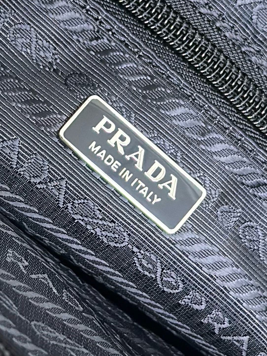Prada BC167 Re-Nylon New Season-4 001580