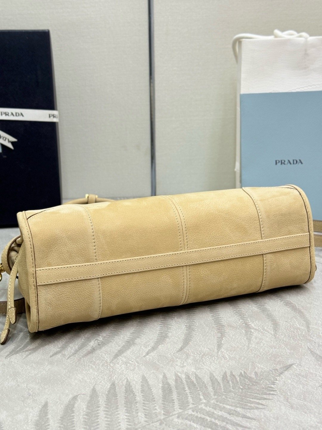 Prada Vintage BA426 Soft Lux New Season-3 001930