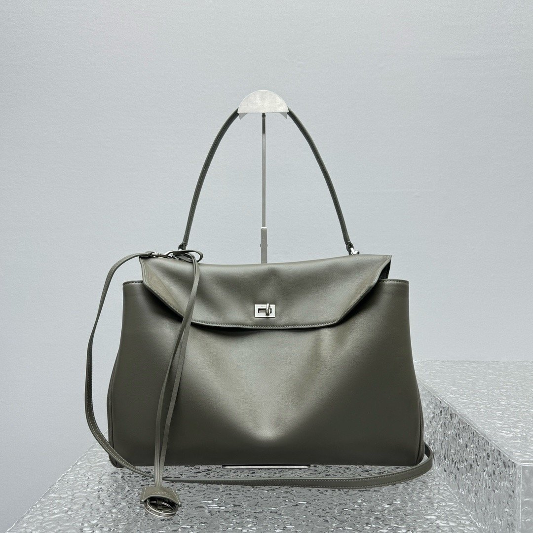 Balenciaga Distressed C1688178 Large Black Top Handle Bag 92866
