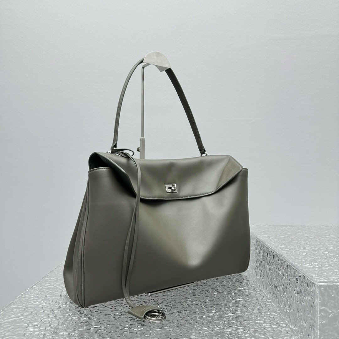 Balenciaga Distressed C1688178 Large Black Top Handle Bag 92866