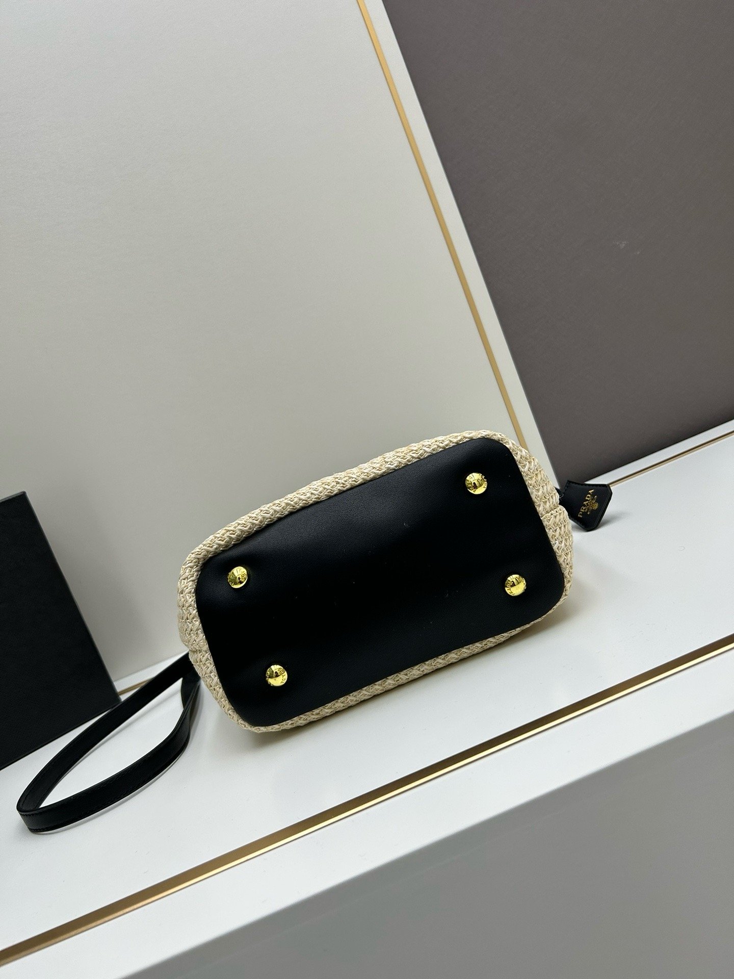 Prada New Season-2 001450