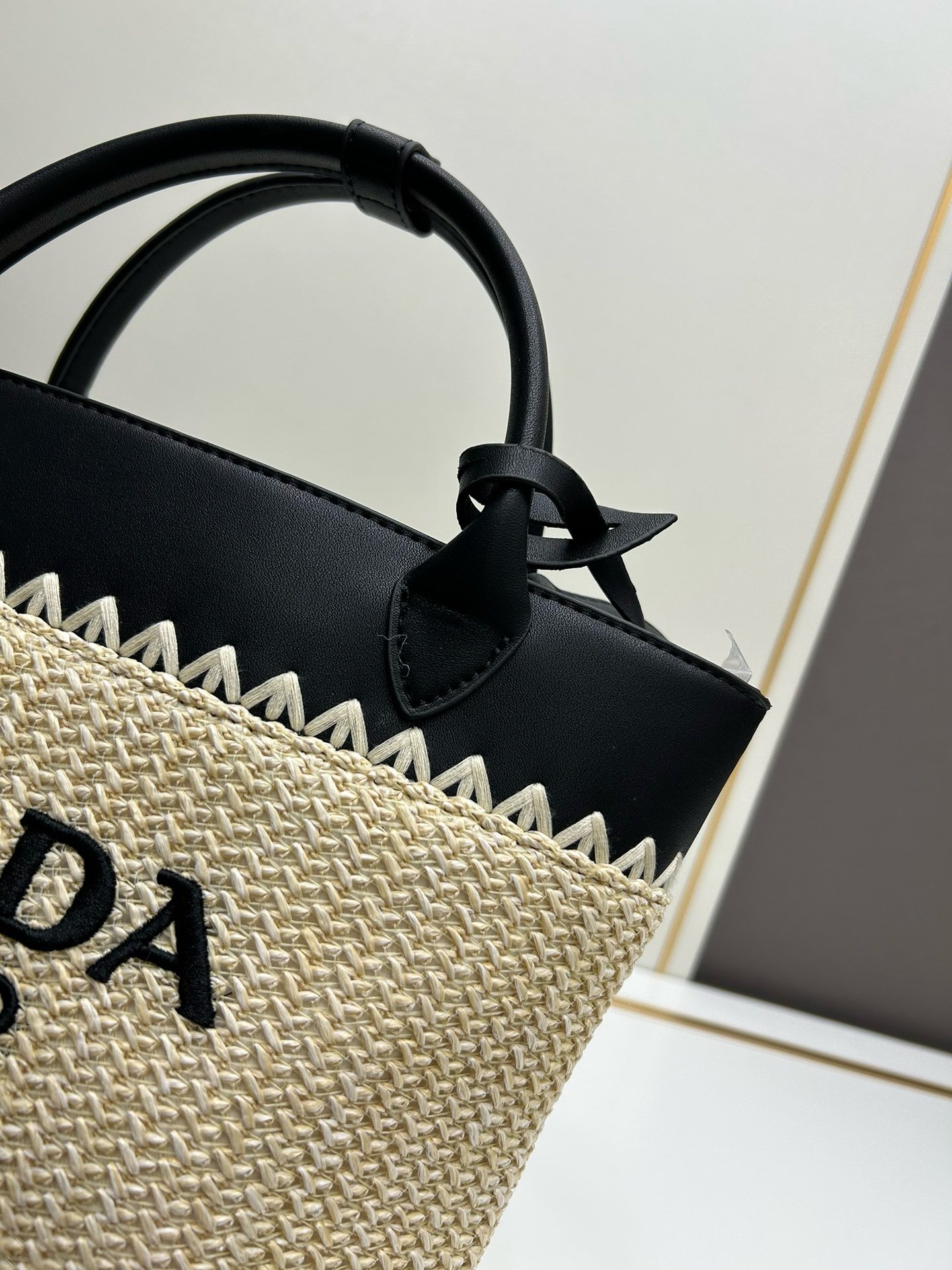 Prada New Season-2 001450