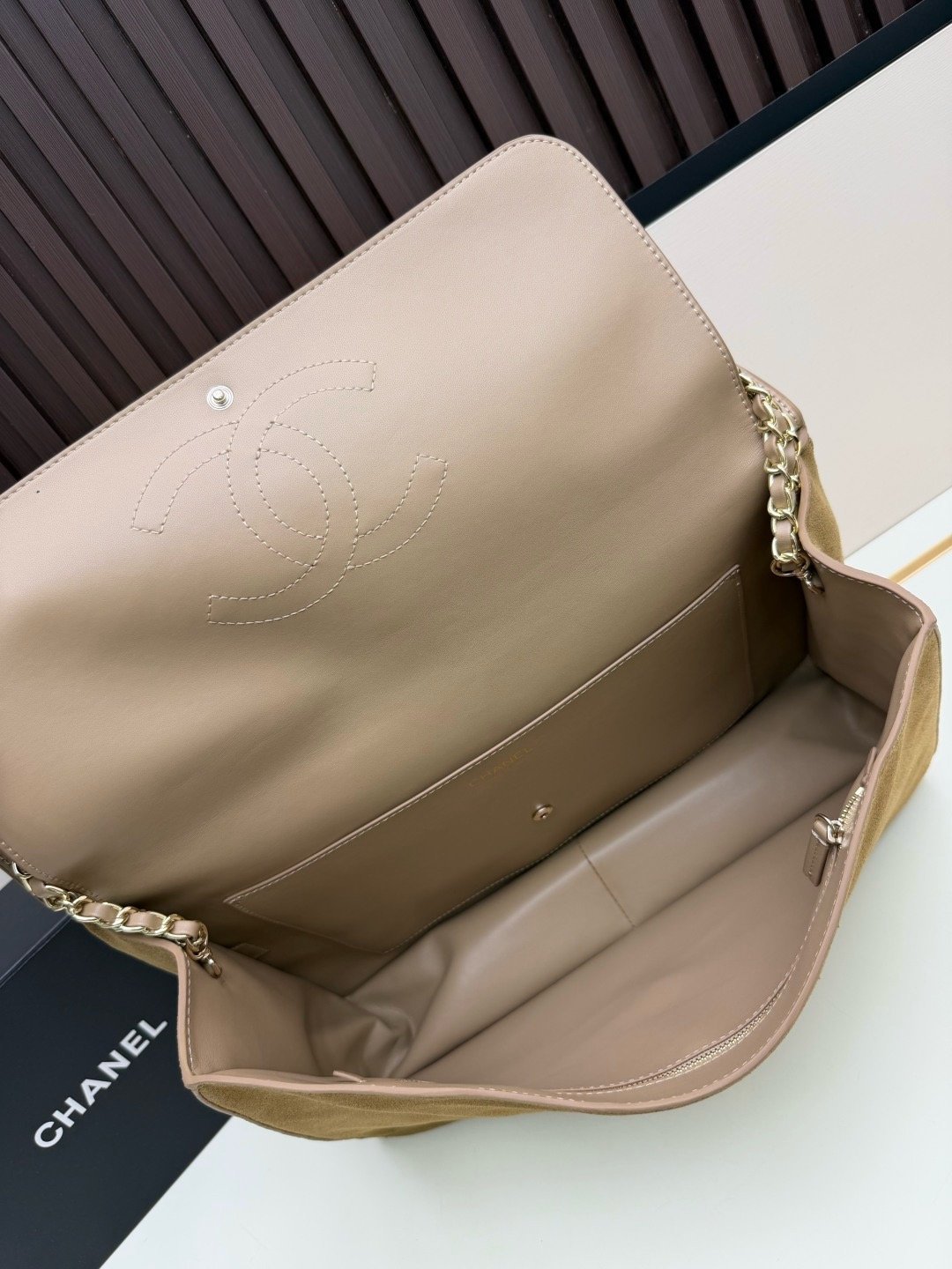 Chanel Vintage ss Matthieu Blazy Gold Chain Bag 1A047