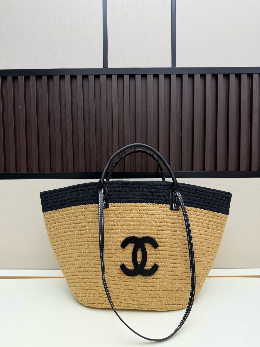 Chanel Black New Season 001430