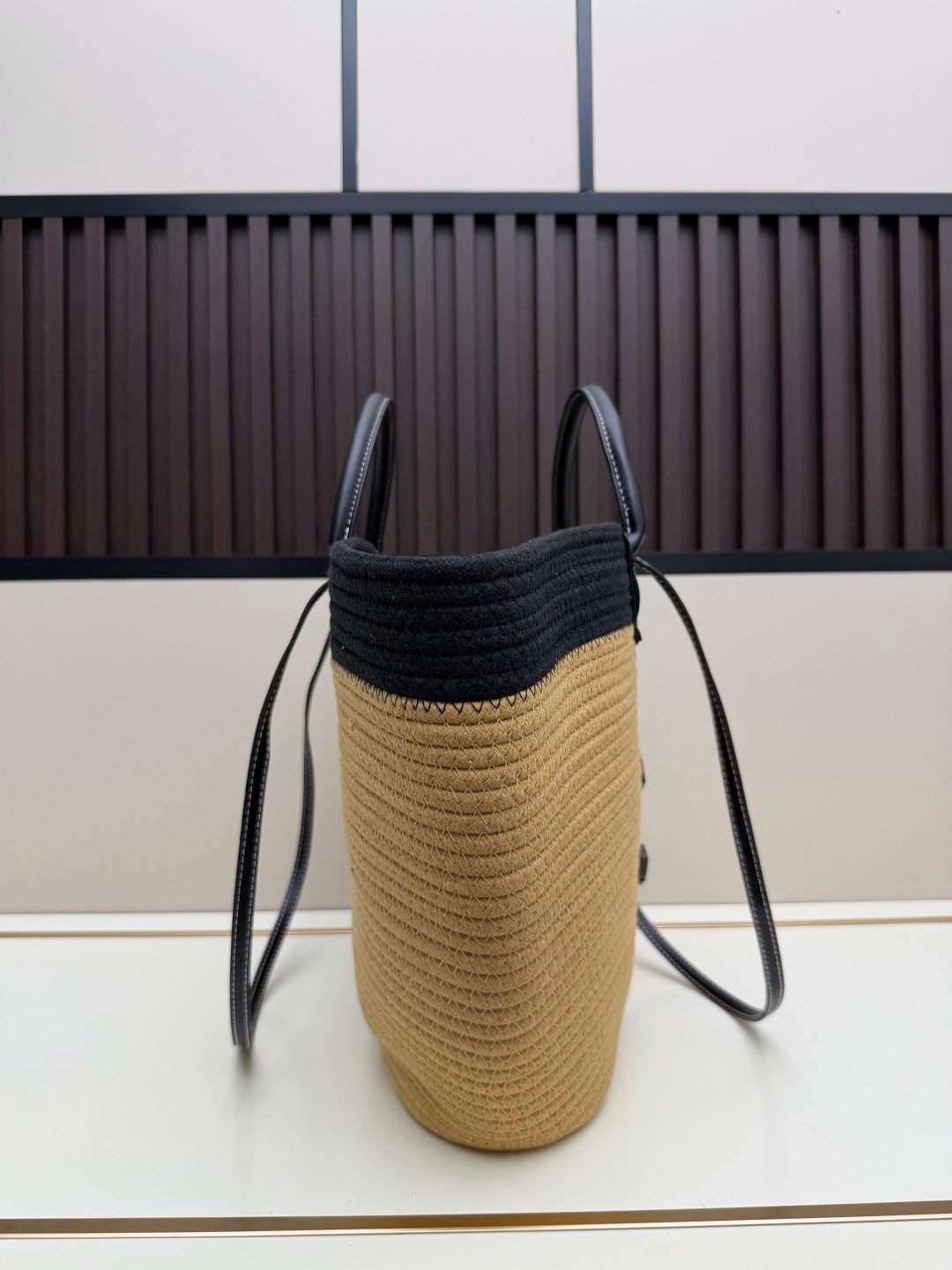 Chanel Black New Season 001430