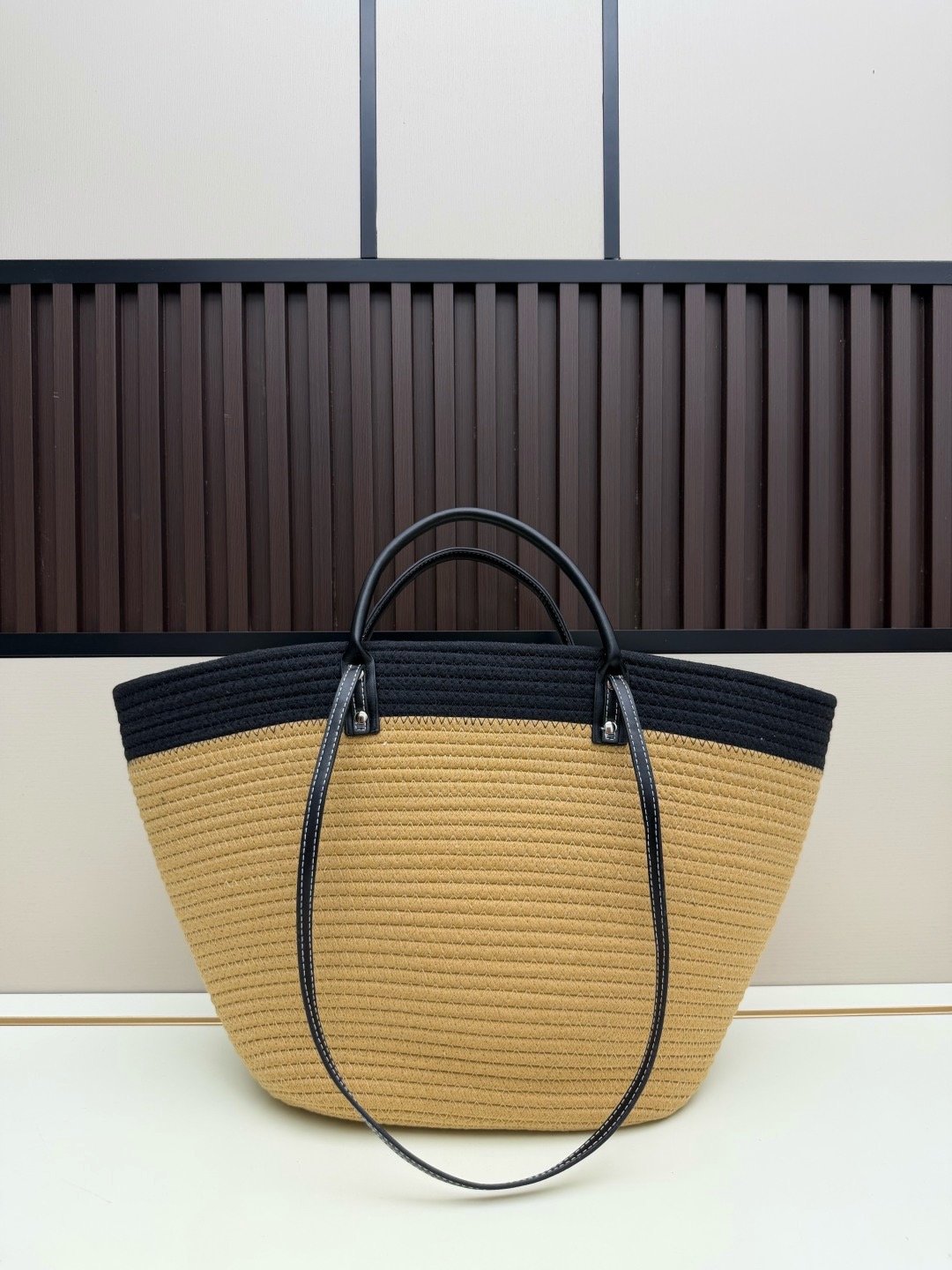 Chanel Black New Season 001430