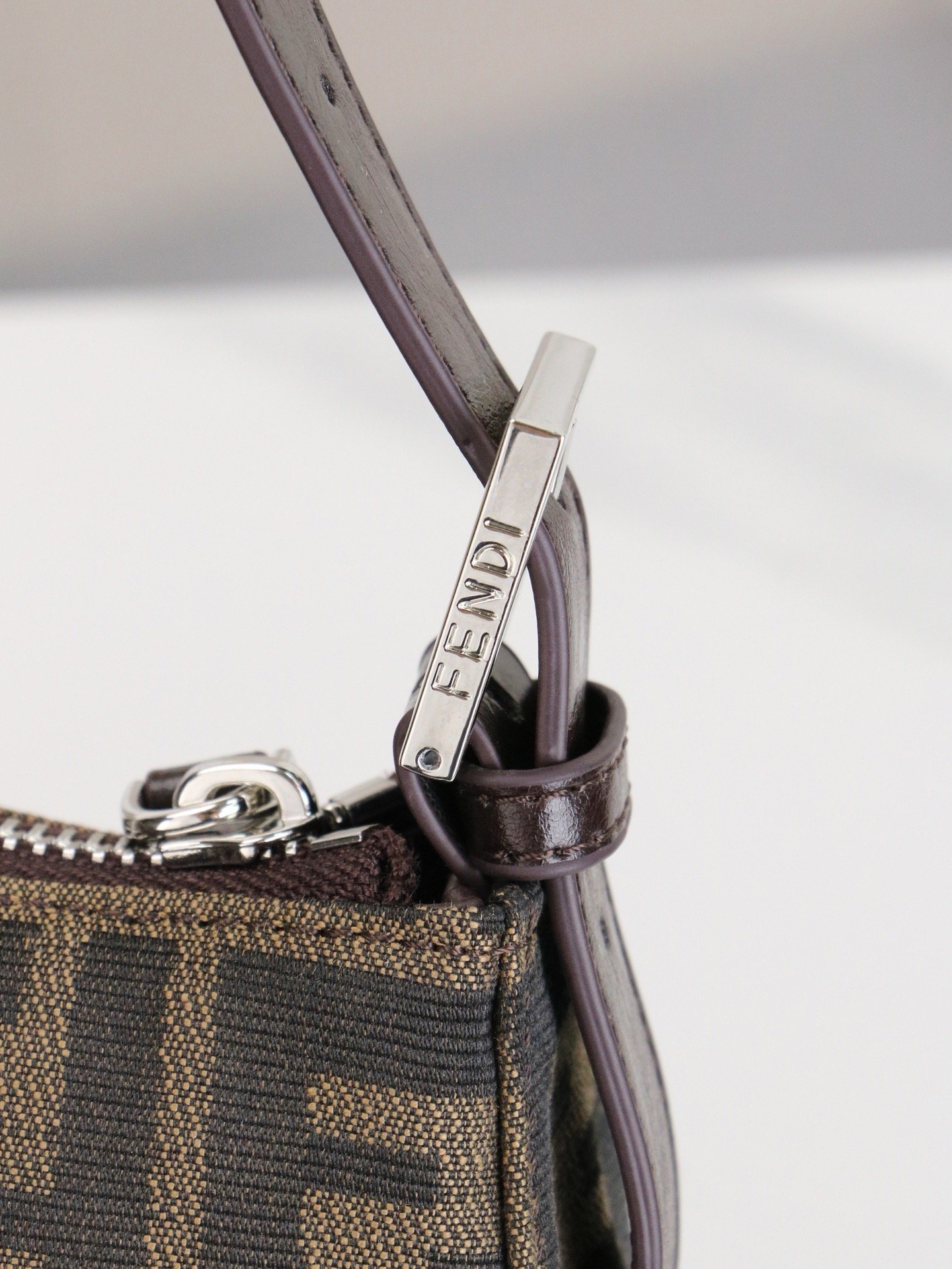 Fendi Vintage size x8x14 Small Underarm Bag 7725
