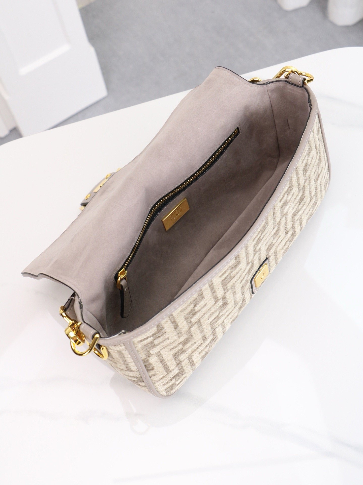 Fendi Vintage Iconic Baguette FF Medium Gold Top Handle Bag 001340