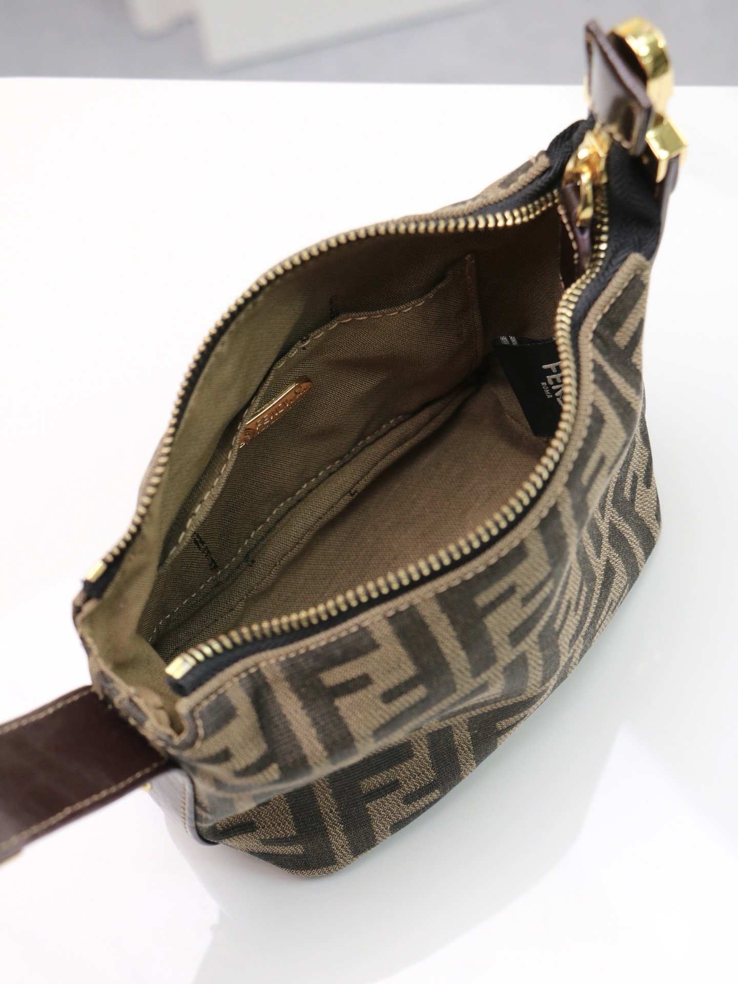 Fendi Canvas FEND1 FF Brown Bag 001270