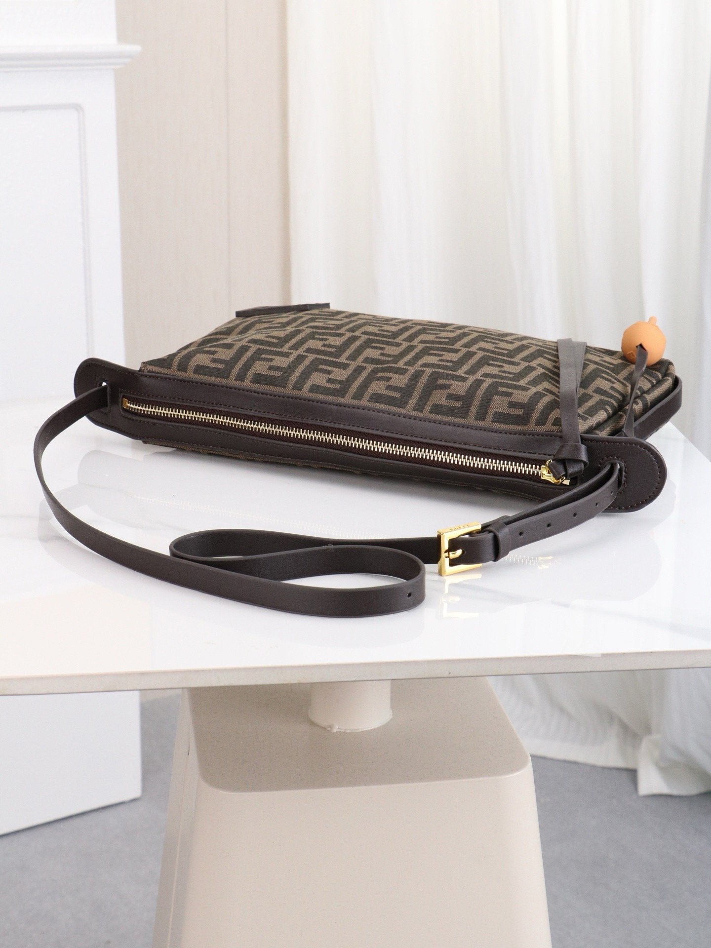 Fendi simply x4 x20cm Medium Bag 001320