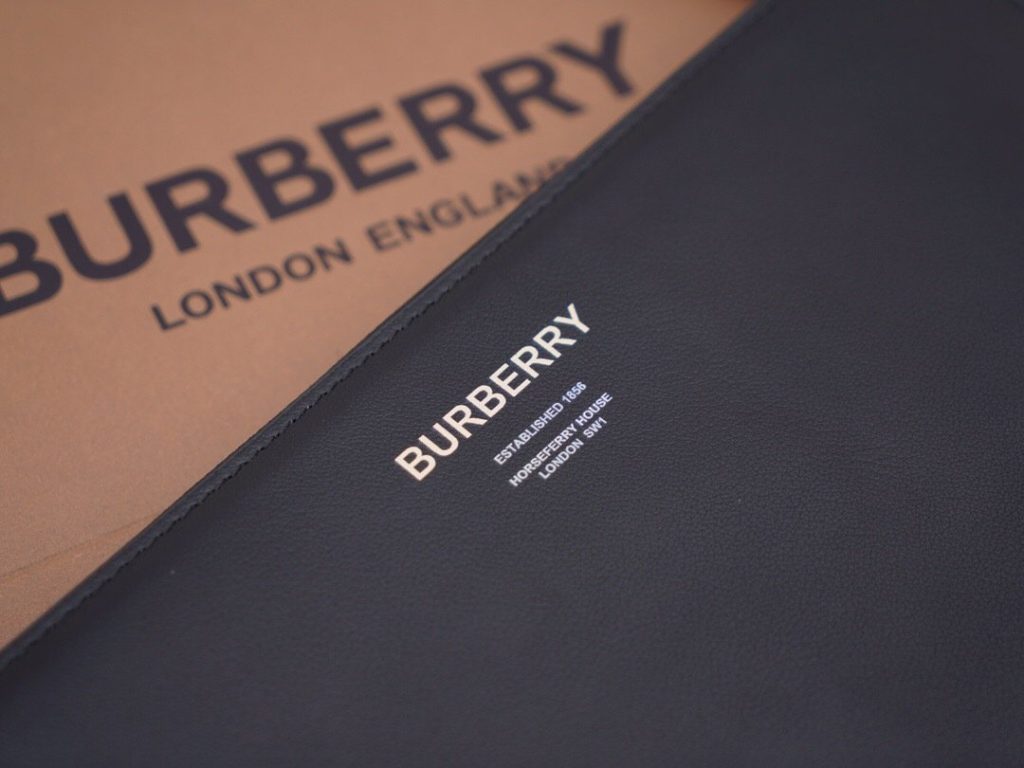 Burberry Horseferry Black Travel Bag 001360