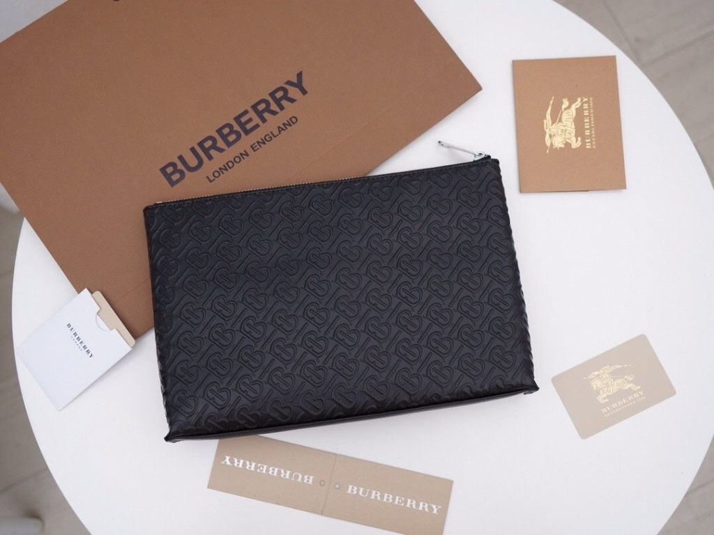 Burberry London Travel Bag 001310