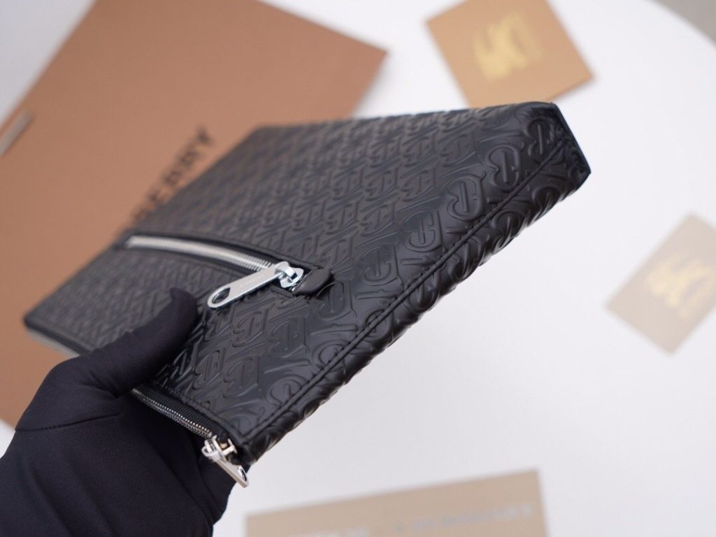 Burberry London Travel Bag 001310