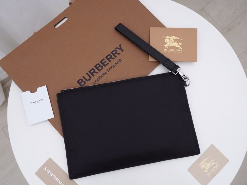 Burberry London Travel Bag 001310