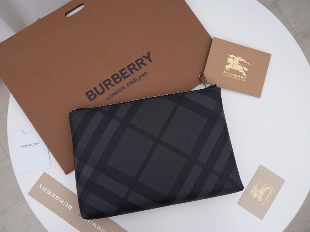 Burberry pvc London Bag 001330