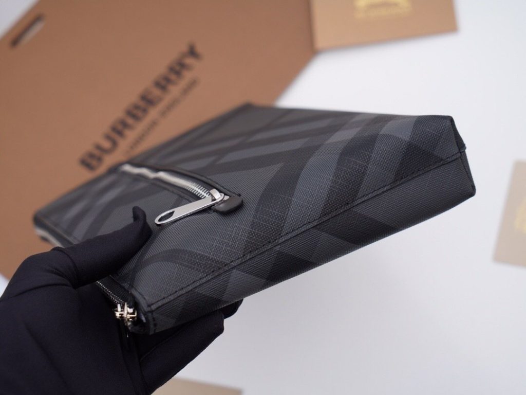 Burberry pvc London Bag 001330